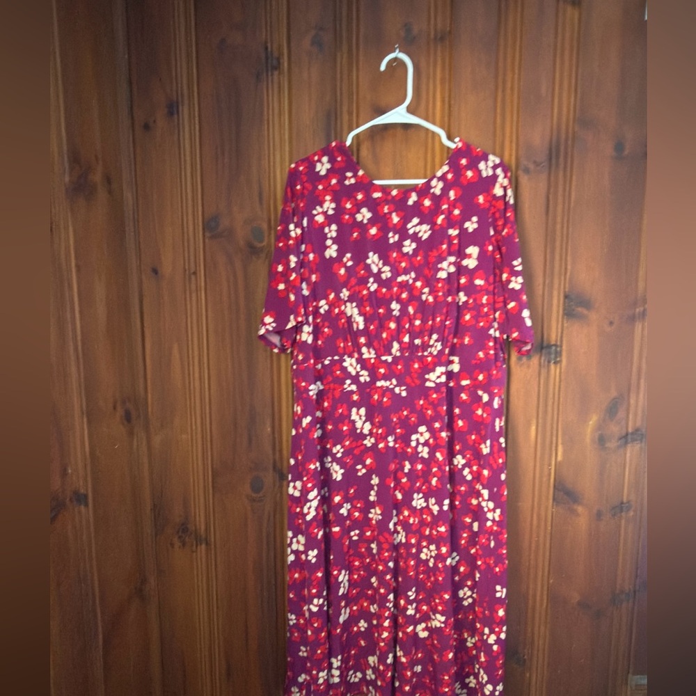London Times Women’s Purple and Red Floral Midi Dress Size 20W